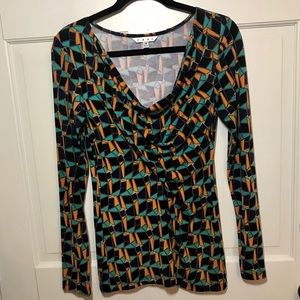 CAbi Geometric Long Sleeve Top Size Small